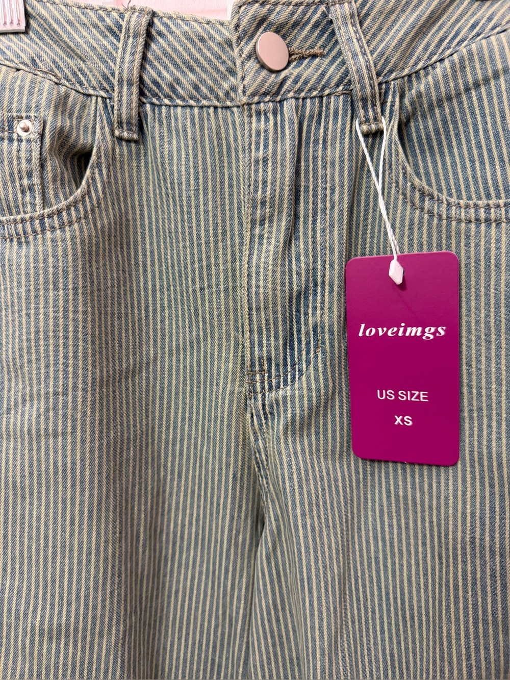 Dark Stripe Barrel Jeans
Size XS
NWT - Picture 7 of 9